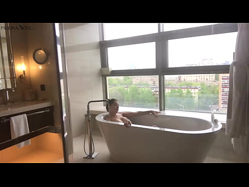 ❤️ Geweldige babe Hertstochtlik rukt har kut yn 'e badkeamer Neuken by porno fy.porn-milf300.ru ❌